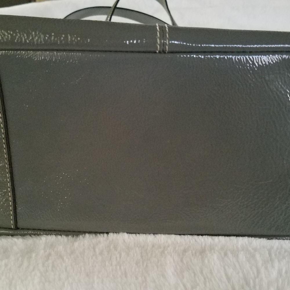 Handbag - Picture 11 of 14